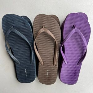 Old Navy Flip Flop Bundle